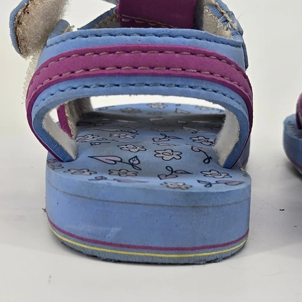 Disney Winnie the Pooh Sandals Toddler Vintage Size S 3 4 Purple Blue 90's Kid